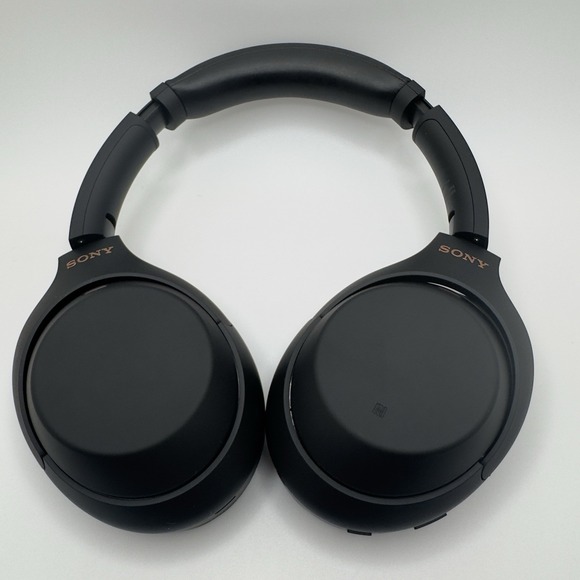 Sony - WH1000XM4/B Premium Noise Cancelling Over-the-Ear Sony - WH1000XM4/B Premium Noise Cancelling Over-the-Ear